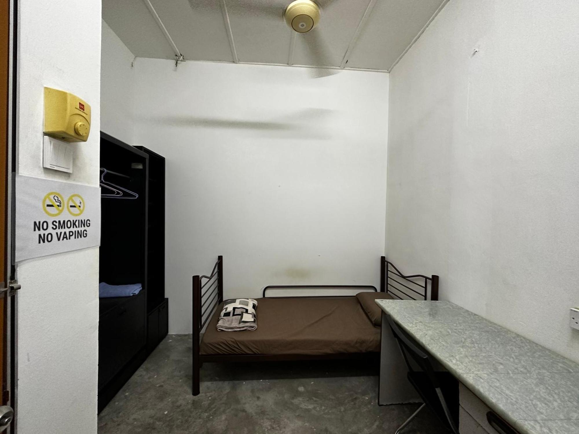 Jiaxin Dormitory - Puteri Wangsa 家馨旅舍 울루티람 외부 사진