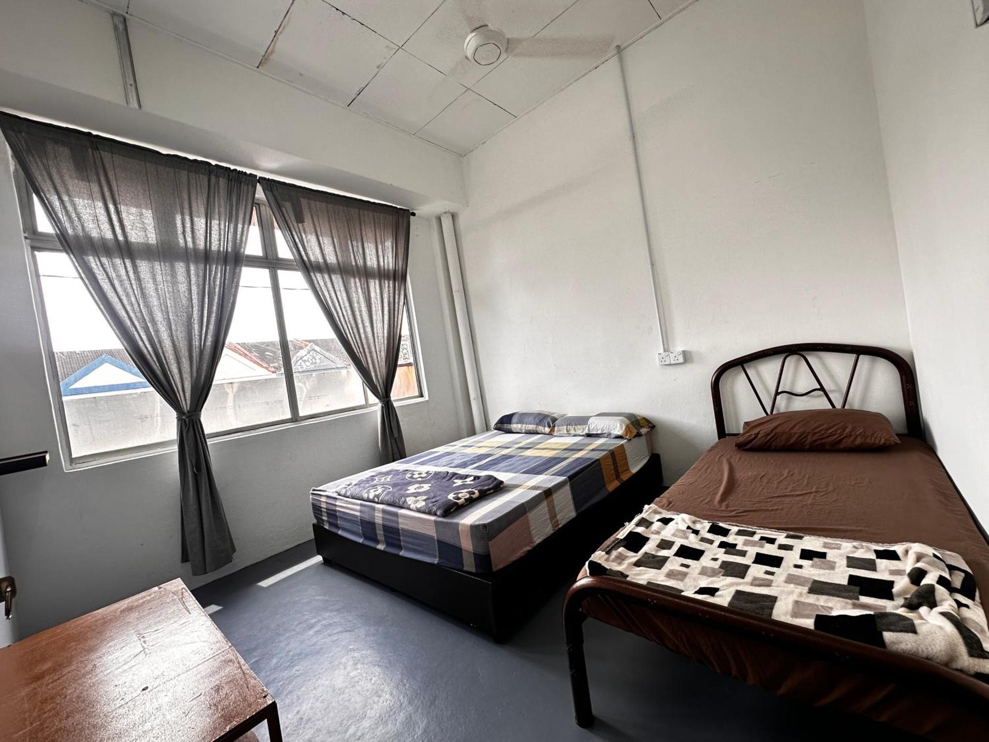 Jiaxin Dormitory - Puteri Wangsa 家馨旅舍 울루티람 외부 사진