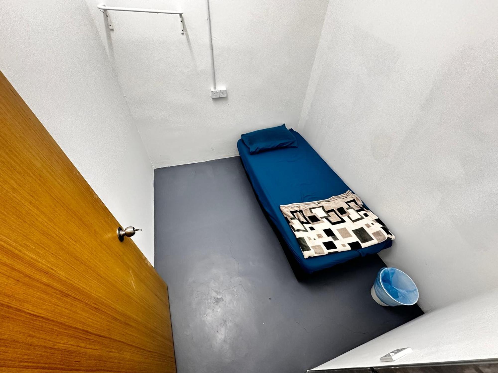 Jiaxin Dormitory - Puteri Wangsa 家馨旅舍 울루티람 외부 사진