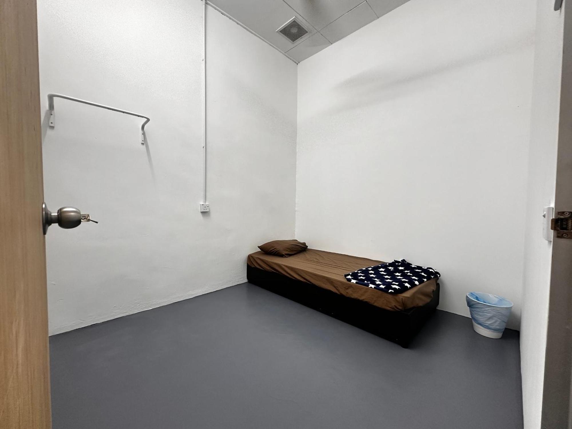 Jiaxin Dormitory - Puteri Wangsa 家馨旅舍 울루티람 외부 사진